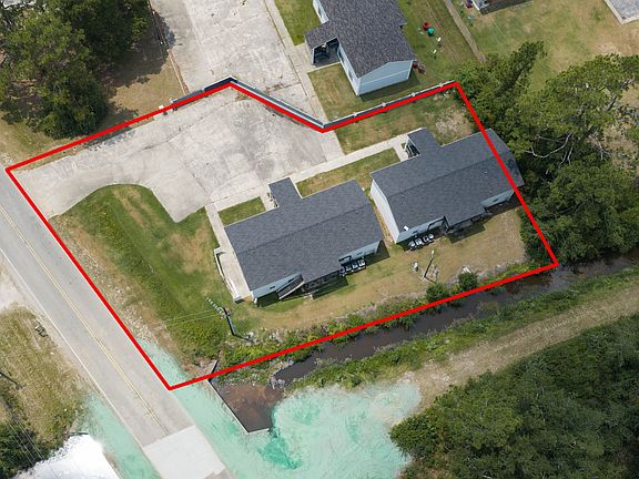 5th image of 1900 City Circle Rd