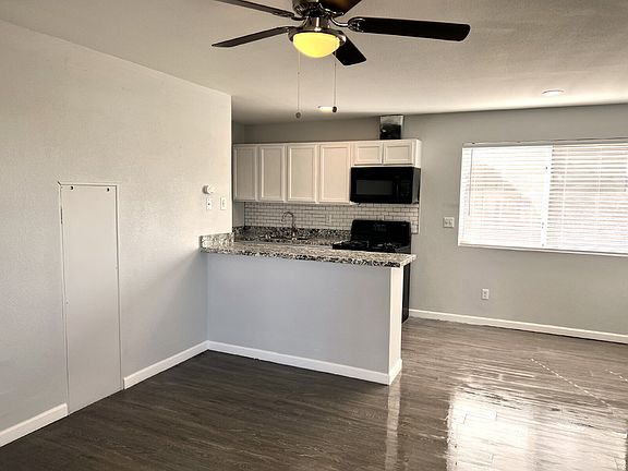 3rd image of 2741 W Tuckey Ln APT 1