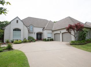 5518 E 103rd St, Tulsa, OK 74137