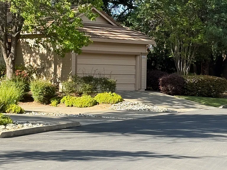 Heritage Meadow Ln — Photo 9