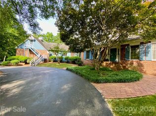 107 Overbrook Dr NE, Concord, NC 28025