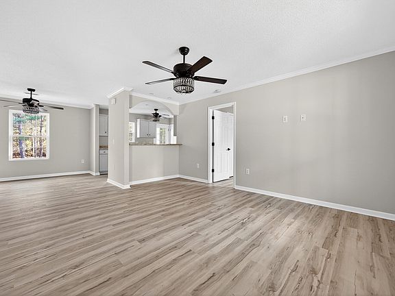 3rd image of 337 Majority Rd