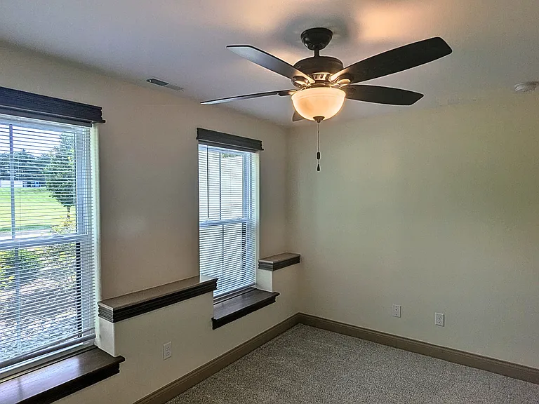 3489 S Constance Ave — Photo 37