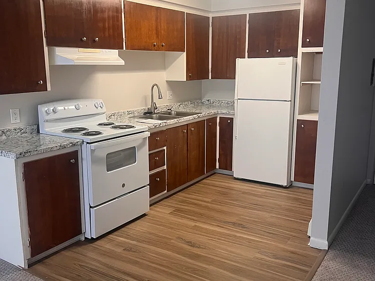 Classic Updated Unit - $1,095