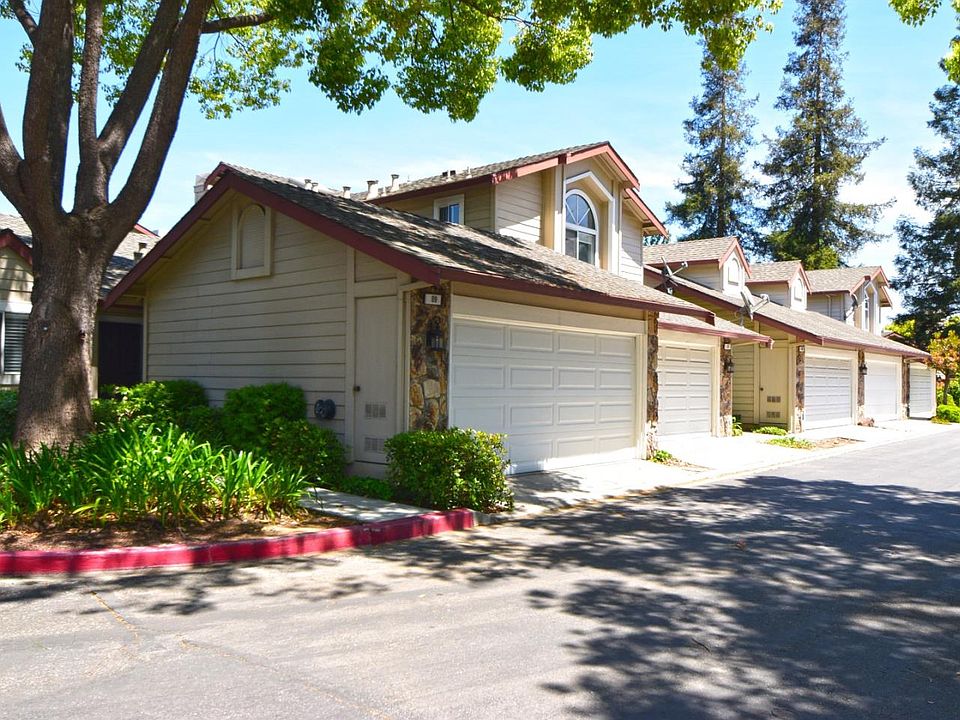 1st image of 85 Saddletree Ct