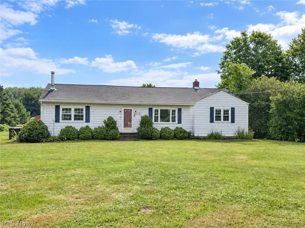 20579 Foster Rd, Wellington, OH 44090