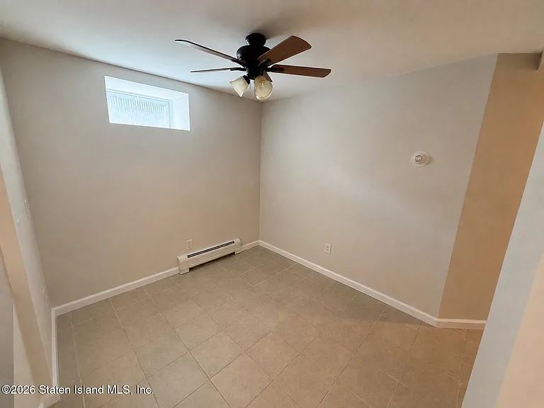 6218 Amboy Rd — Photo 17