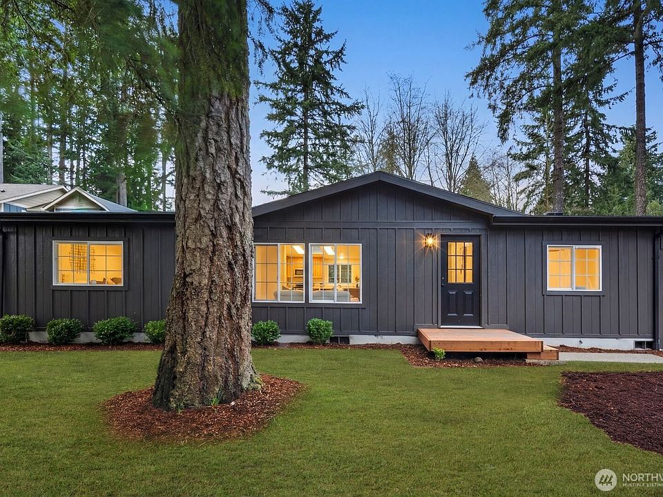 1st image of 1810 193rd Avenue SW