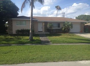 429 SE 3rd Pl, Dania Beach, FL 33004