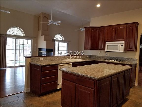5th image of 1542 Doran Dr