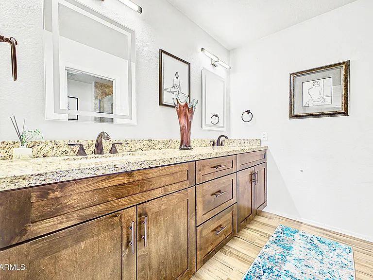 9625 W Taro Ln — Photo 32