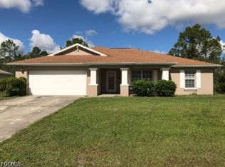 2912 48th St W, Lehigh Acres, FL 33971