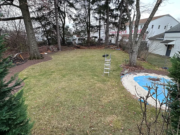 8 Plymouth St — Photo 23