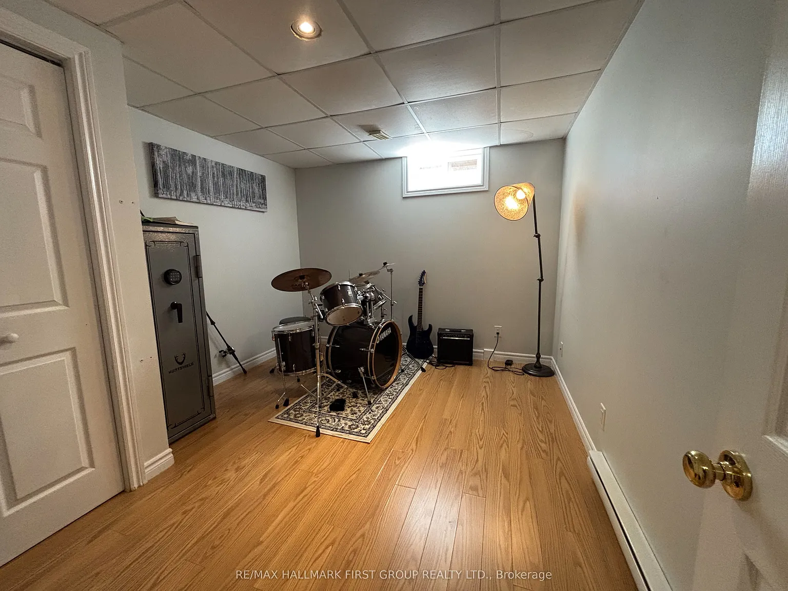 3 bed, $1,950 — Photo 4