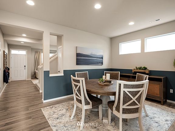 5th image of 2025 81st Avenue E #18