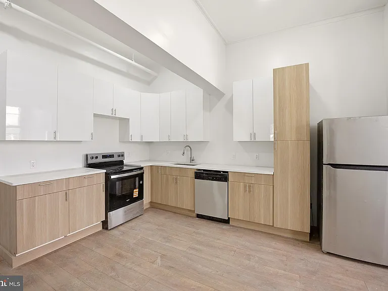 6012 Ridge Ave #5 — Photo 4