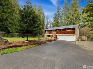 3682 NE Hyak Way, Bremerton, WA 98311