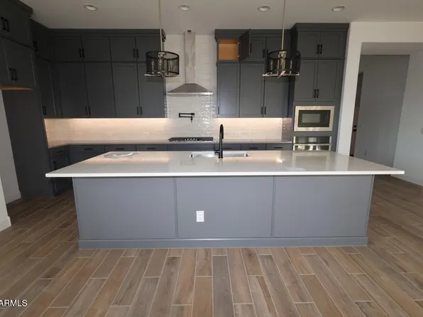 2911 E COLD PRESS Drive, San Tan Valley, AZ 85140