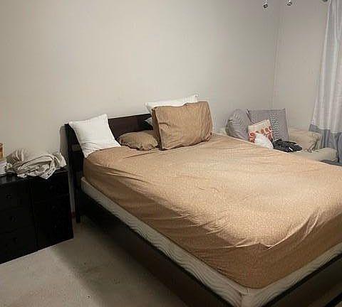 5th image of 1076 Hillvale Ave N #1069