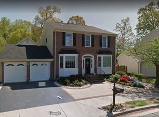 12025 Montrose Village Ter, Rockville, MD 20852