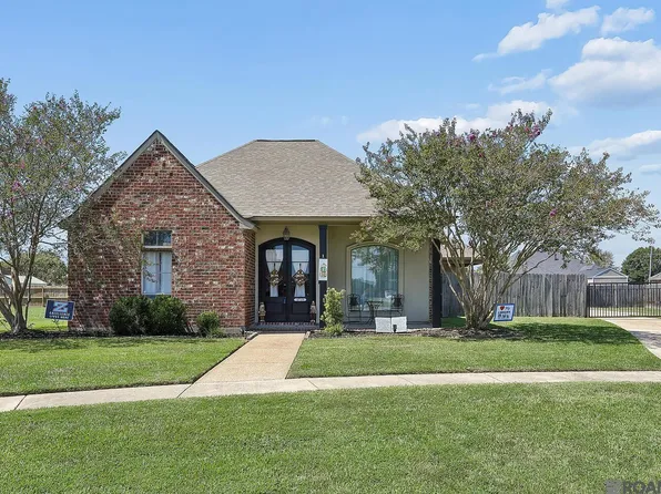 6719 Woodside Dr, Zachary, LA 70791
