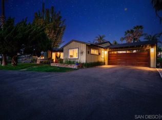 1386 Lake Dr, Encinitas, CA 92024