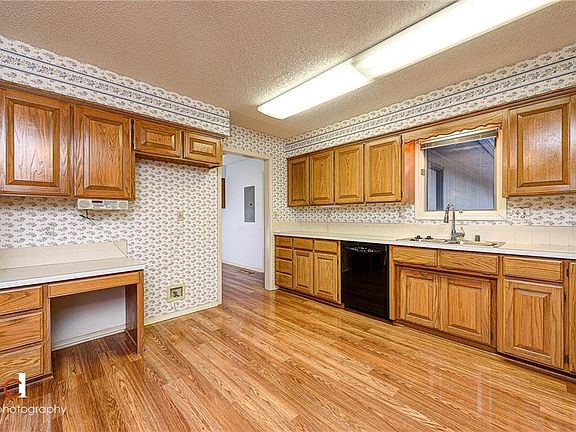3rd image of 1 Frome Ln