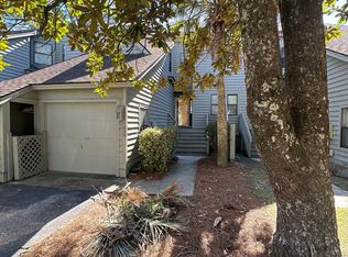 1034 Marsh Court Ln, Mount Pleasant, SC 29464