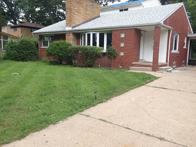 1st image of 24320 Majestic St