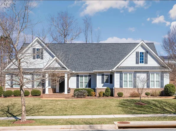 1853 Hyland Creek Dr, Charlottesville, VA 22911