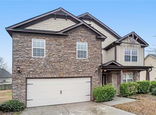 2333 Park Manor Ln, Snellville, GA 30078