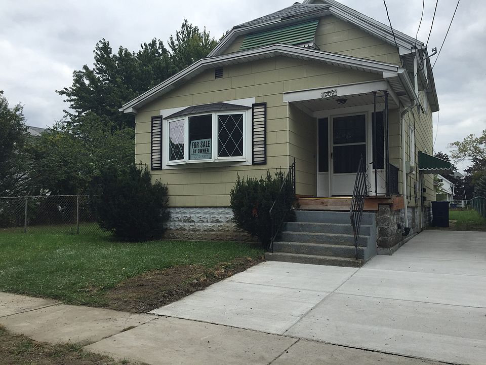 1st image of 209 Davey St