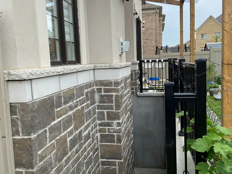 143 Botelho Cir — Photo 2