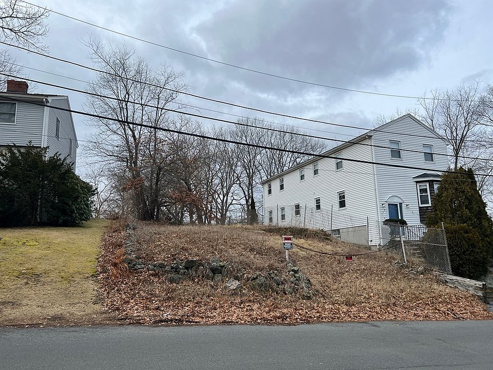 2nd image of 114 Foster Rd