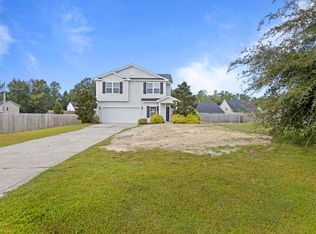 114 Moss Creek Dr, Jacksonville, NC 28540