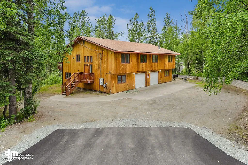 1400 E Mulchatna Dr - 1 — Photo 1