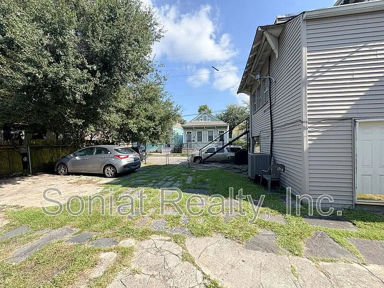 1621 Crete St #1 — Photo 8