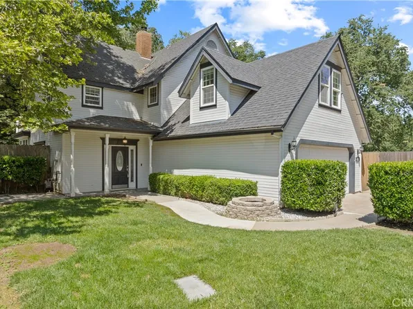 821 Victorian Park Dr, Chico, CA 95926