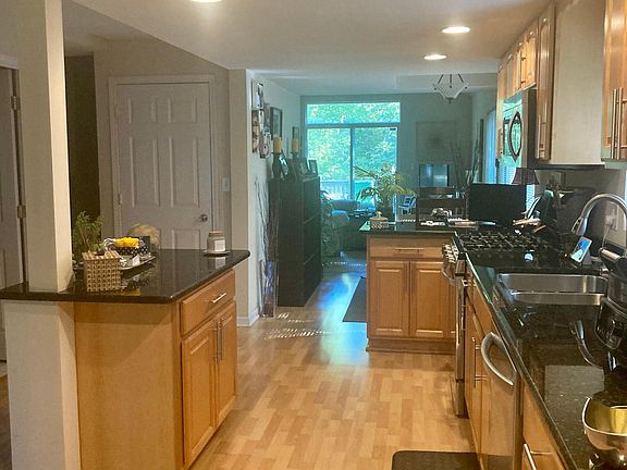 3rd image of 21493 W Sylvan Dr