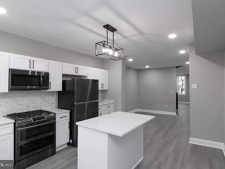 1229 Glyndon Ave — Photo 11