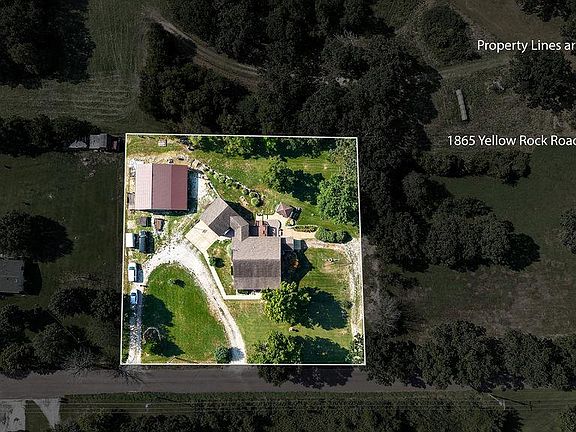 5th image of 1865 Yellow Rock Rd