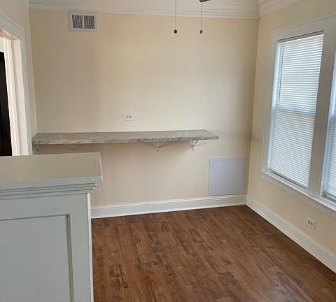 4th image of 1342 W 90th St Floor 2