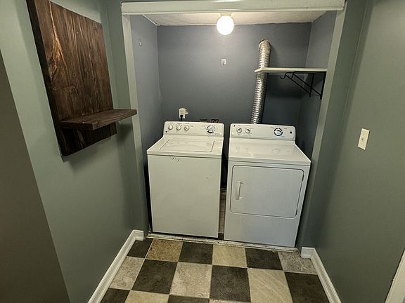 3rd image of 3119 N College Ave #6
