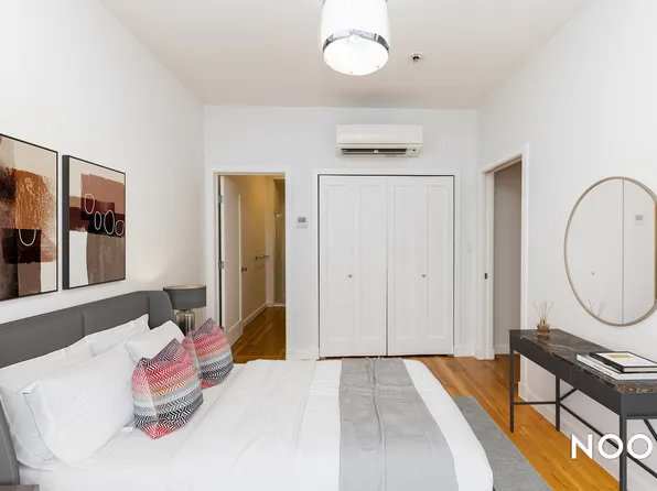 472 Grand Avenue image 3 of 6