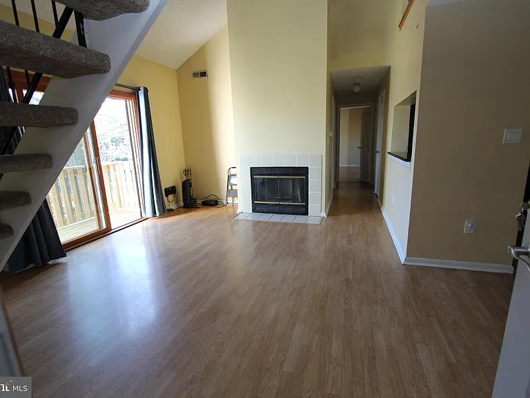 2002 Ravens Crest Dr — Photo 5