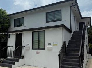 210 Beacom Blvd #B, Miami, FL 33135
