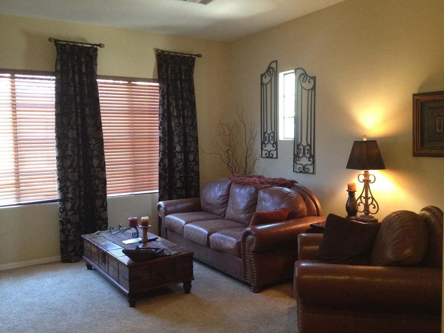 3 bed, 2.0 bath, 1703 sqft, $3,900 — Photo 3