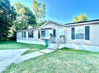 4303 Ten Oak Dr, Indianapolis, IN 46241