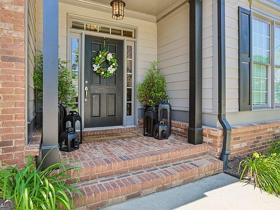 2nd image of 72 Rightwood Way