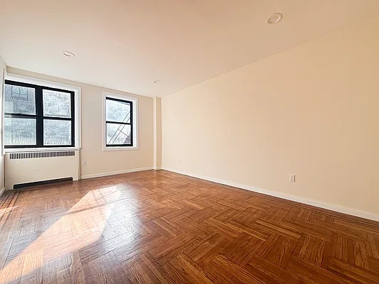 Rented by Bohemia Realty Group | media 3